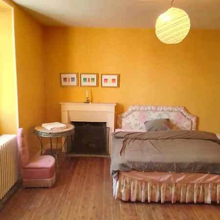 Cozy Village Escape In Дом отдыха